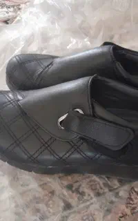کفش طبی در حد نو سایز ۳۸