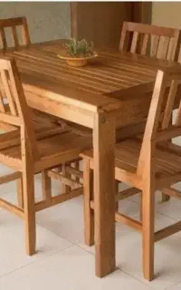 میز نهارخوری چوبی