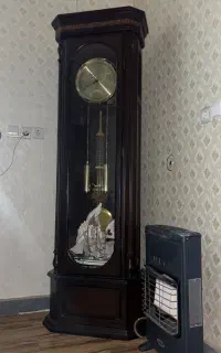 ساعت ایستاده