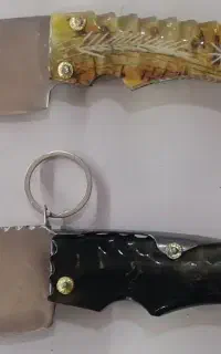 چاقو و تبر و ساطور و جاسوییچی