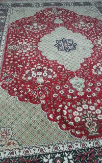 قالی ۱۲ متری