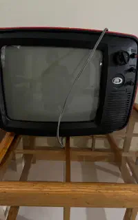 تلویزیون