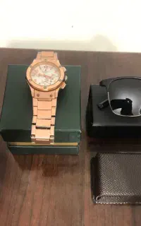 ساعت وعینک