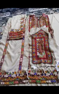 لباس دست دوز