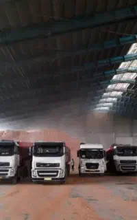 عمده و خرده فروشی نهاده دام و طیور (ذرت،جو،سویا)