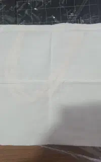 توت بگ‌خام در دو مدل و سایز