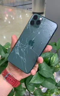 11 پرو زیر قیمت
