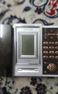 تلفن رو میزی با کیفیت