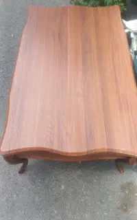 میز عسلی