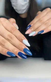 کاشت ناخن پدیکور و کفسابی خدمات با قیمت 1404