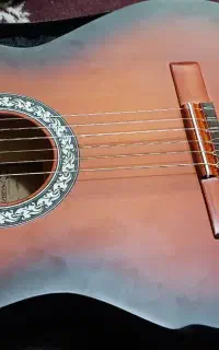 گیتار یاماها تازه انباکس شده