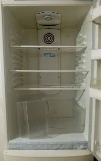 یخچال کارکرده