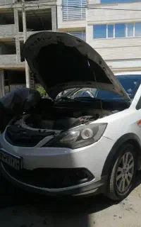 روشن کردن ماشین درمحل تنظیم موتور برق خودرو