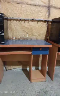 میز کامپیوتر