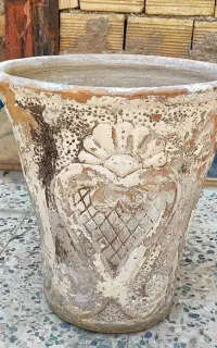 گلدون بزرگ گلی