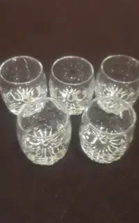 استکان پافیلی اصلی. ظرف میوه و