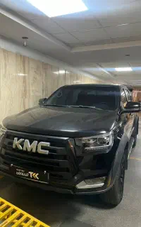 KMC T8 1401 با لوازم زیر قیمت