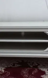 میز تلویزیون کارکرده