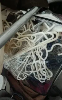 چوب لباسی دوکارتن