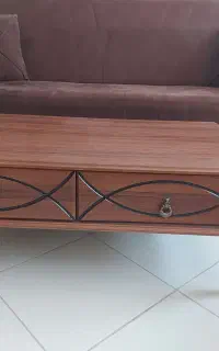 مبل راحتی و چهار عسلی