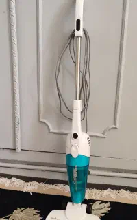 جاروبرقی عصایی درما