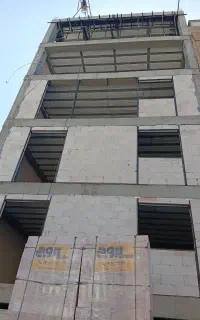 پیش فروش آپارتمان، آقاکاظم