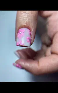 کاشت ناخن و آموزش