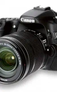 دوربین کنون 70D