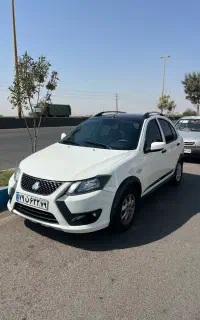 کوییک Rسفید سقف مشکی مدل ۱۴۰۲