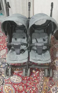 کالسکه دو قلوها
