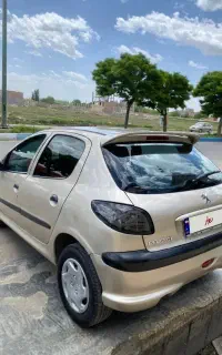 ۲۰۶مدل۸۲تمیز