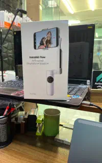 insta360 flow گیمبال