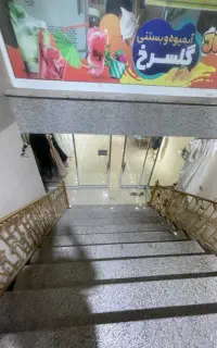 اجاره مغازه ۱۳۰ متری