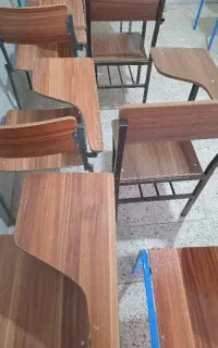 ۵۰ تا صندلی چوبی نو دانش آموزی