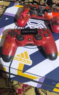 کنسول ps4 fat یک ترابایت با دو دسته کاستوم