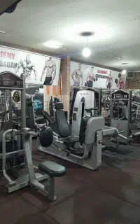 باشگاه از۷صبح تا۱۱ شب ویژه اقایان