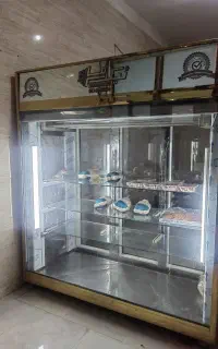 یخچال صنعتی 3درب،دو طرفه،دو رونما،تمیزواقعادرحدنو