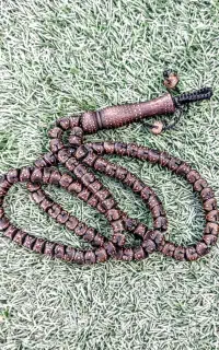 تسبیح هسته خرما