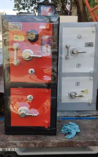 لوستر گاوصندوق اوجرنال پخش سیار و مغازه