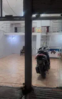 مغازه دودهنه خیابان اصلی باتمام امکانات