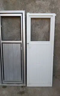 درب آلومینیومی