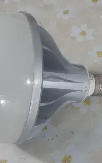 لامپ ال ای دی ۱۰۰ وات