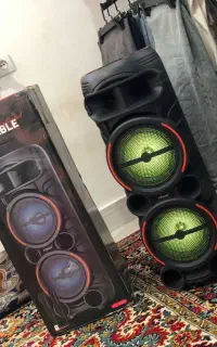 اسپیکر بزرگ