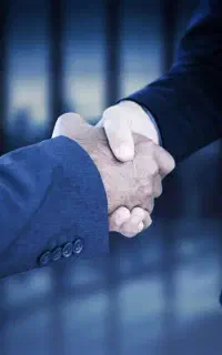 استخدام مدیر فروش آقا یا خانم (حضوری)