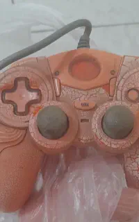 دسته بازی خارجی توضیحات پایینو بخونین حتما