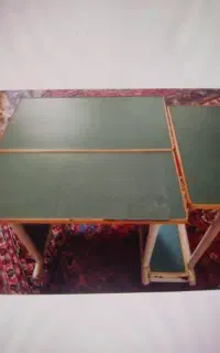 میز کامپیوتر سالم