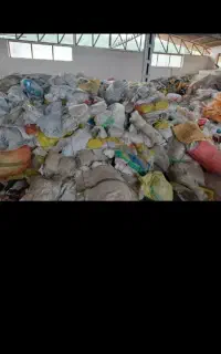 کسیه خالی پاره ضایعاتی