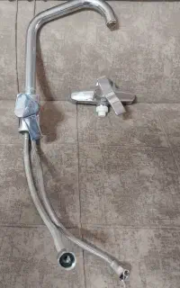 شیرآلات آشپزخانه و سرویس
