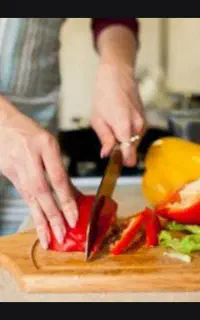 خانم جهت آشپزی و امور منزل