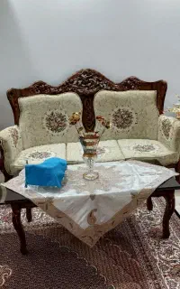 مبل سلطنتی